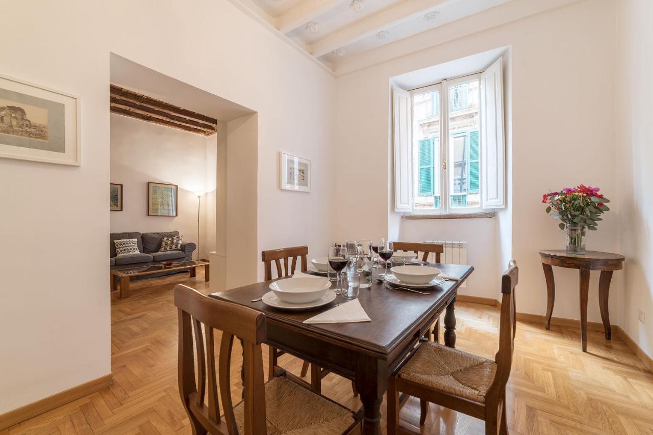 A Peaceful Retreat 2 Minutes From Piazza Navona - Fromhometoโรม ภายนอก รูปภาพ
