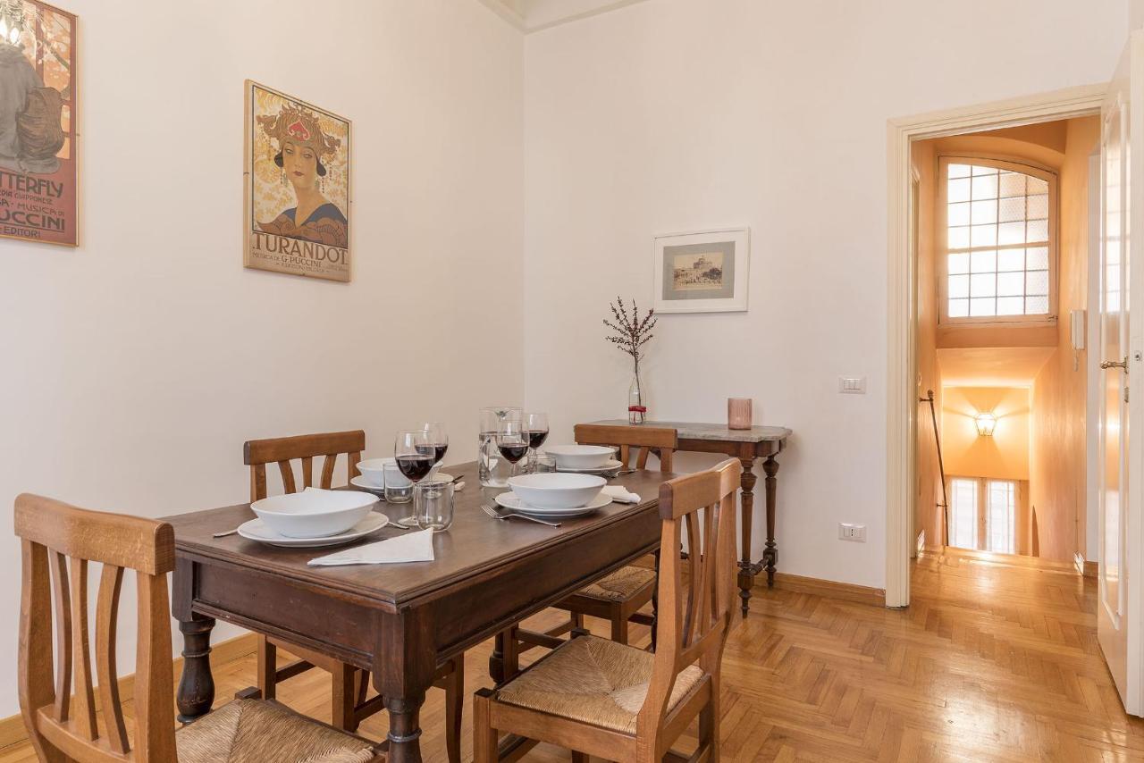 A Peaceful Retreat 2 Minutes From Piazza Navona - Fromhometoโรม ภายนอก รูปภาพ